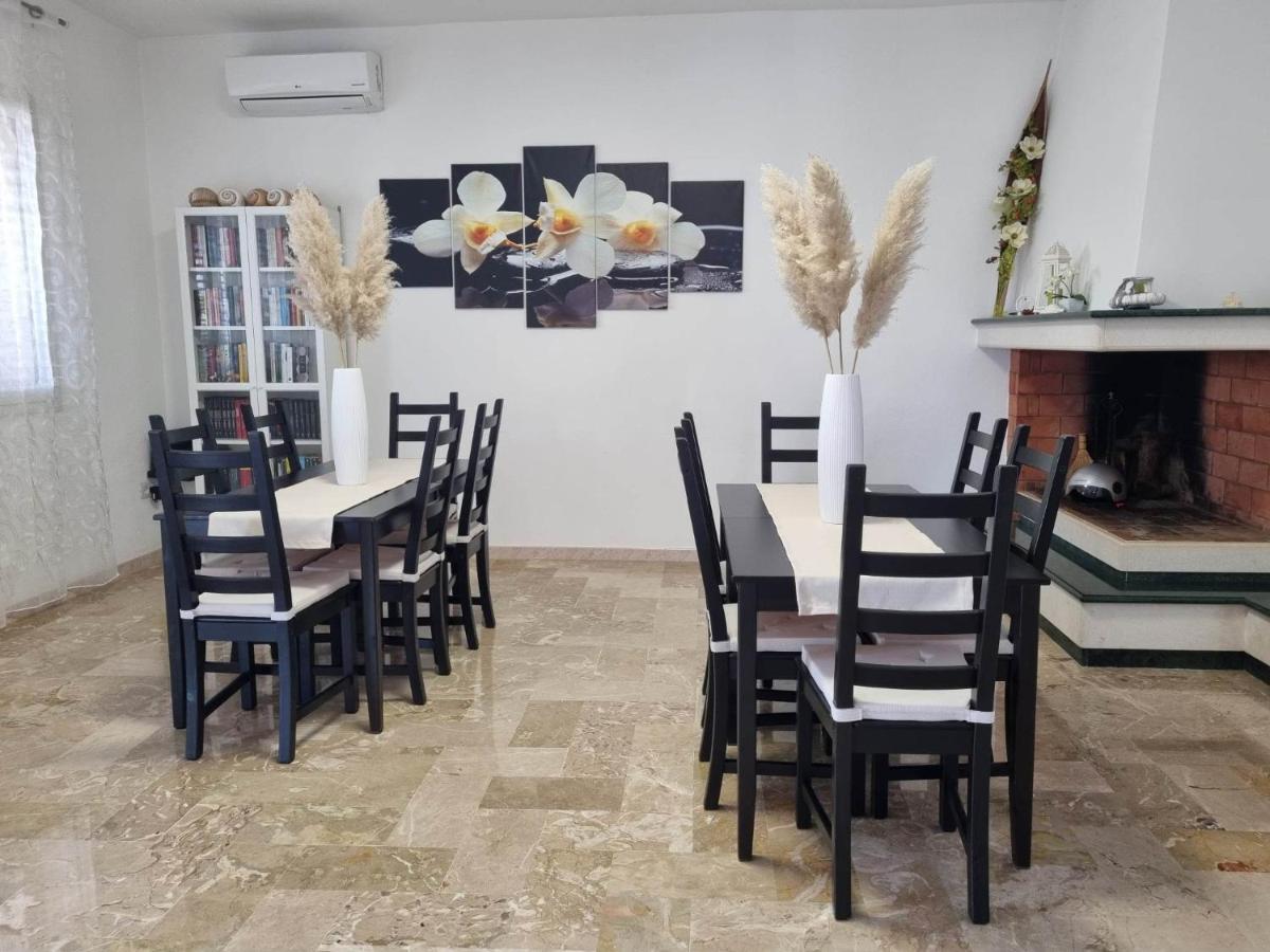 Albatros B&B Porto Cesareo Exteriör bild