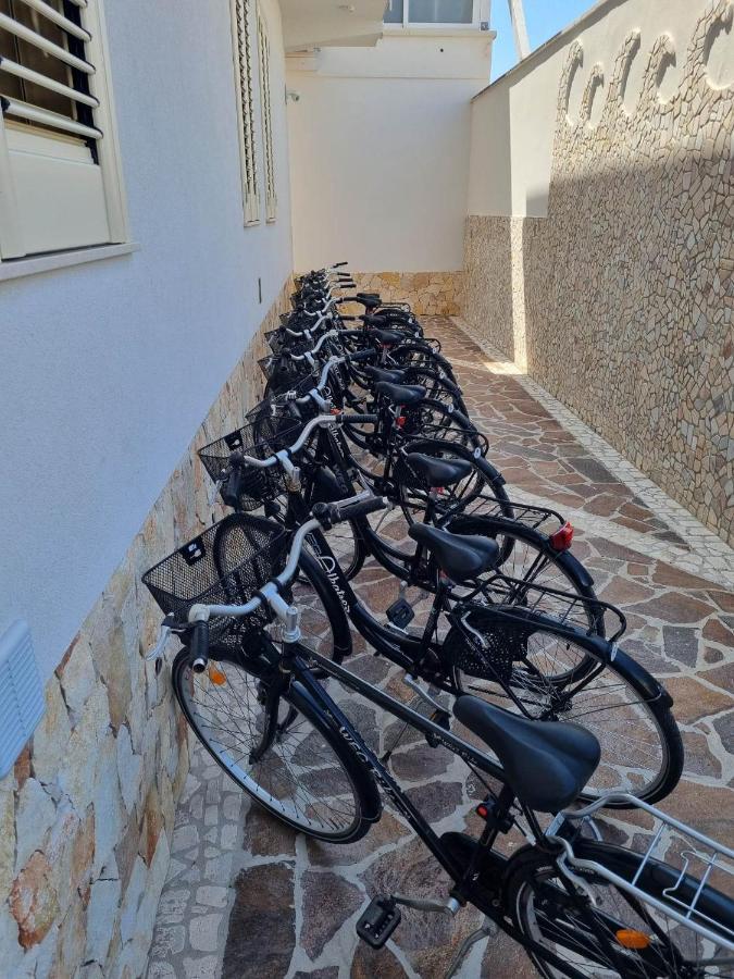 Albatros B&B Porto Cesareo Exteriör bild